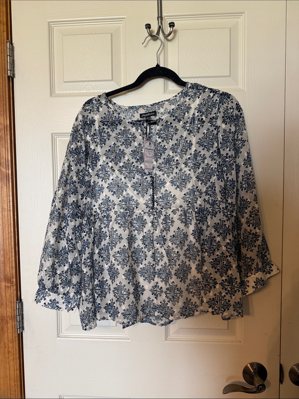 Blue Floral Pattern Women's Peasant Blouse - Casual Lightweight Top